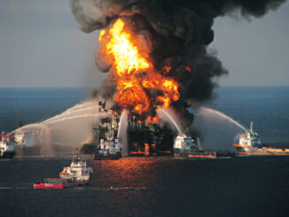 oil rig fire