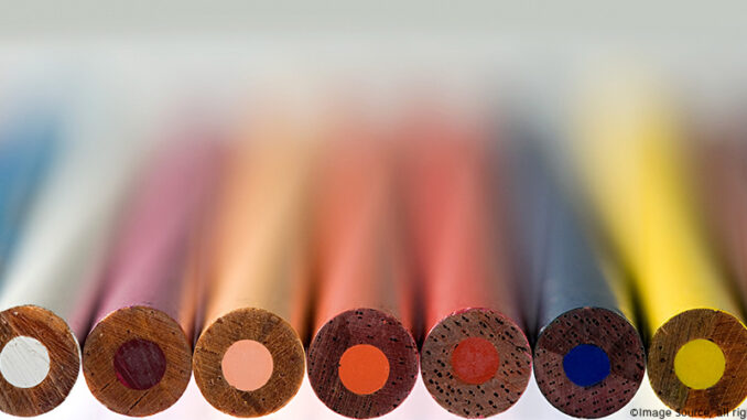 081414_03P_FS Coloured pencils