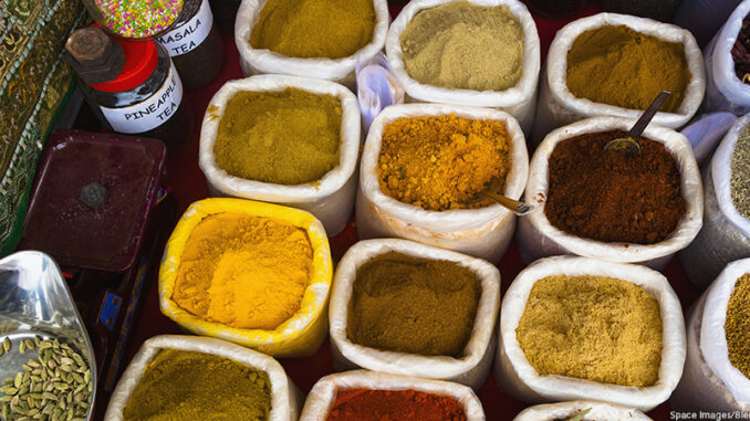 040315_01P_FS Bags of Indian Spices. Photo: Space Images/Blend Images LLC