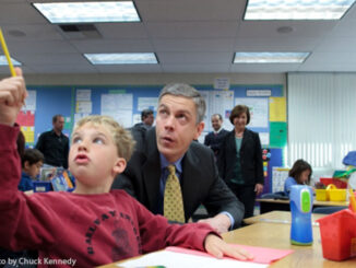 Secretary of Education Arne Duncan sits with Eric Simmons in his first grade classroom at Shoal Creek Elementary in San Diego, Calif., March 23, 2011. (Official White House Photo by Chuck Kennedy). (Official White House Photo by Chuck Kennedy). https://www.whitehouse.gov/photos-and-video/photogallery/secretary-education-arne-duncan-travels-california.