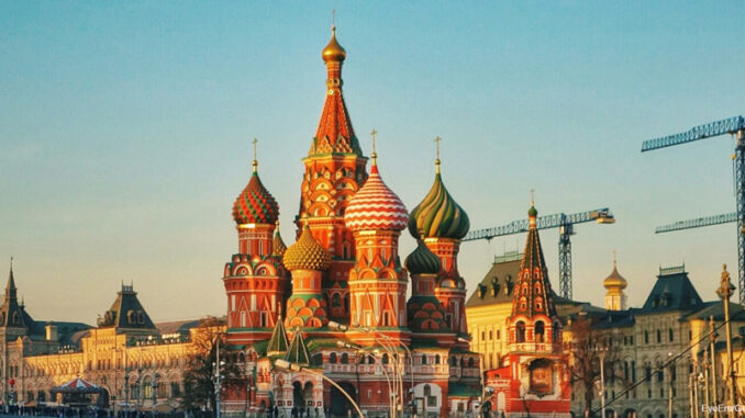 30717_01P_FS View of St. Basil's Cathedral (Cathedral of Vasily the Blessed) in Red Square