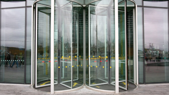 120417_01_IS Double Revolving Doors. Image shot 2008. Exact date unknown.