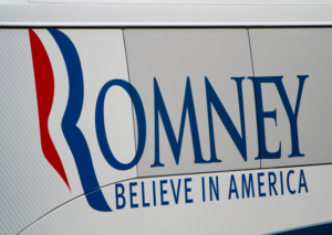 Mitt Romney's campaign bus