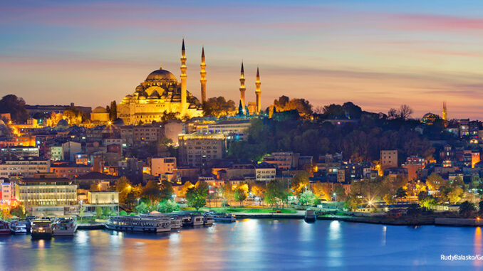 102218_01P_FS View of Istanbul with Suleymaniye Mosque on the hill during sunset, Turkey.