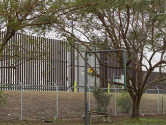US-Mexico border fence