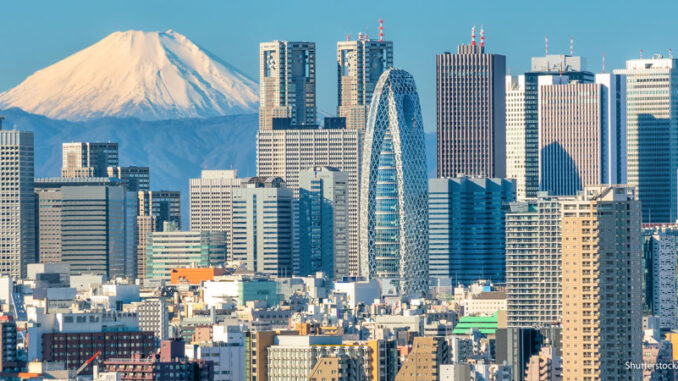 050619_02P_FS Tokyo skyline