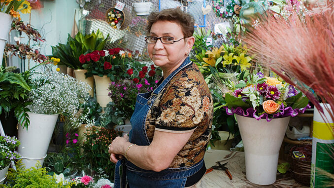 Florist in Shop Florist in Shop